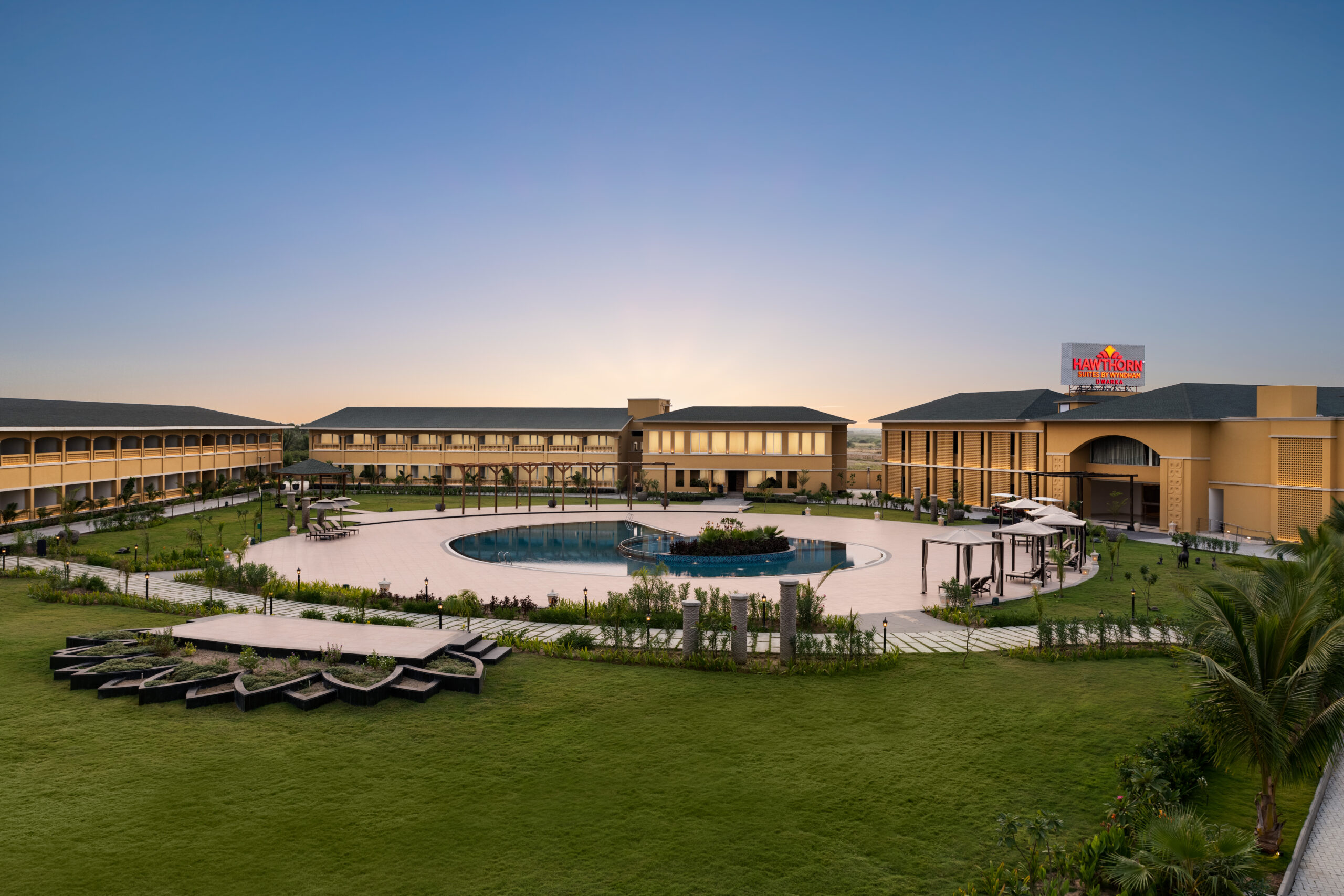Hawthorn-Suites-By-Wyndham-Dwarka-thumbnail